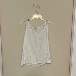 Fat Face Gray Tank Top with Scoop Neckline